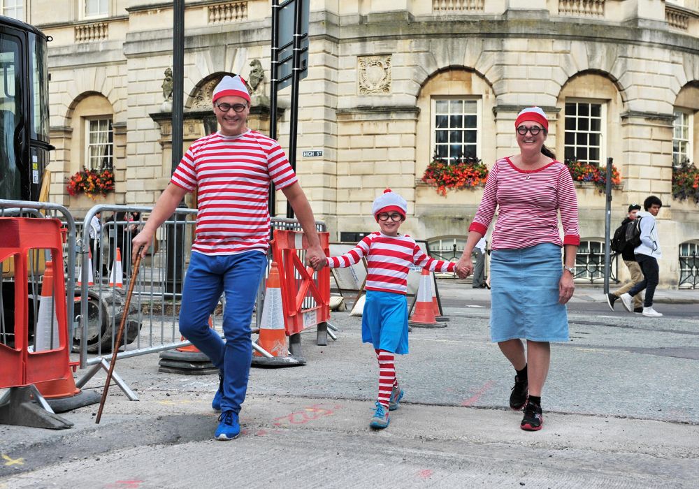 Family dressed up as Wally from Where's Wally