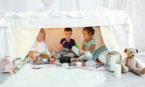 6-Ways-To-Have-Indoor-Fun-With-The-Kids.png
