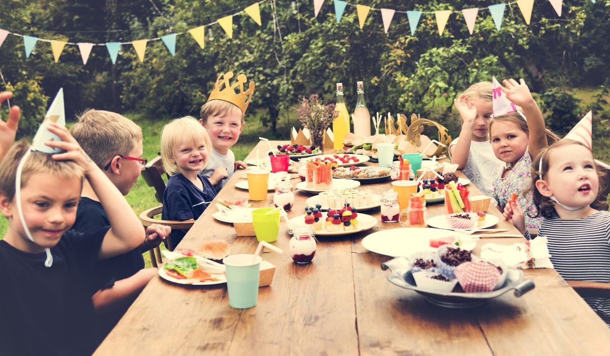 Kids at birthday party