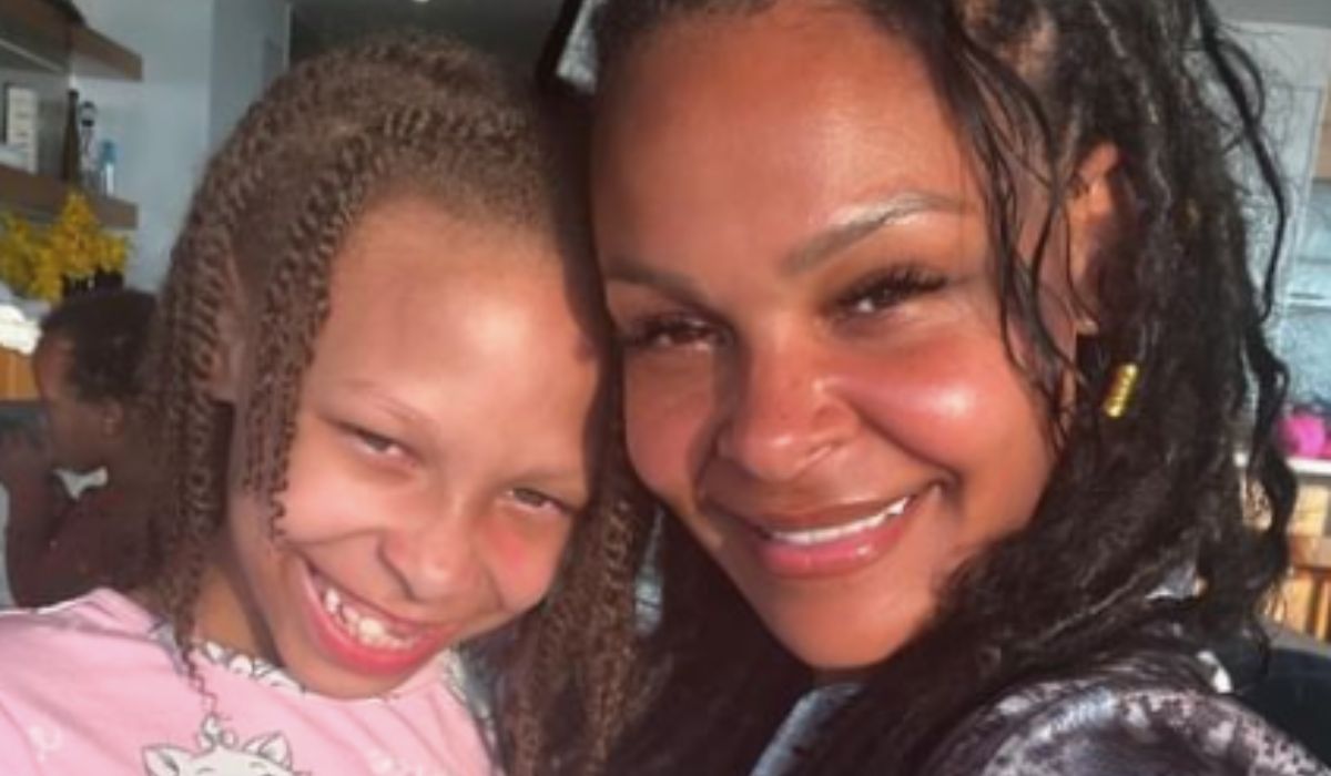 Samantha Mumba and her daughter Sage