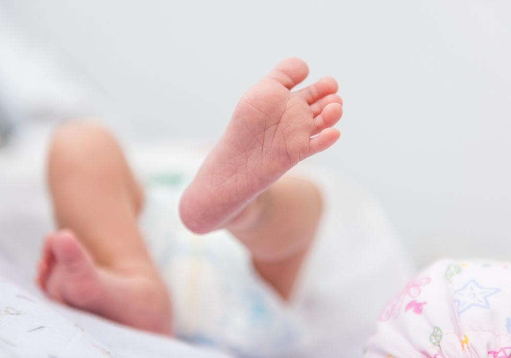 newborn feet