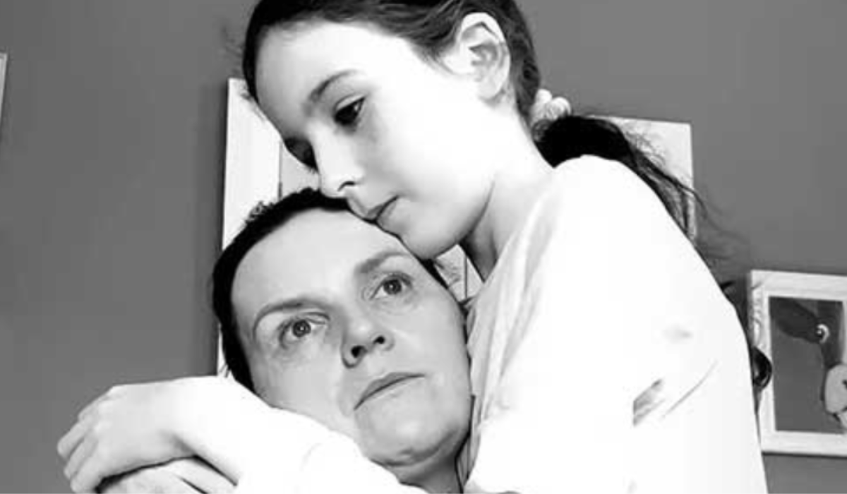 Saoirse Ruane and her mum