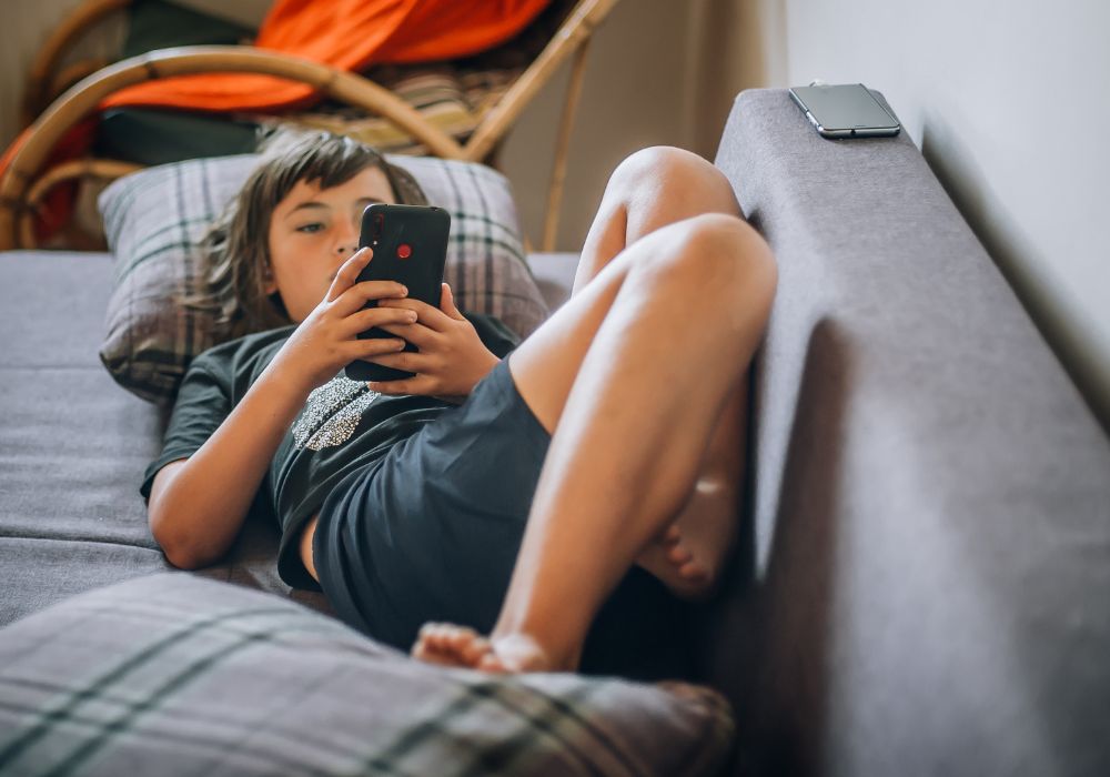 Child on phone