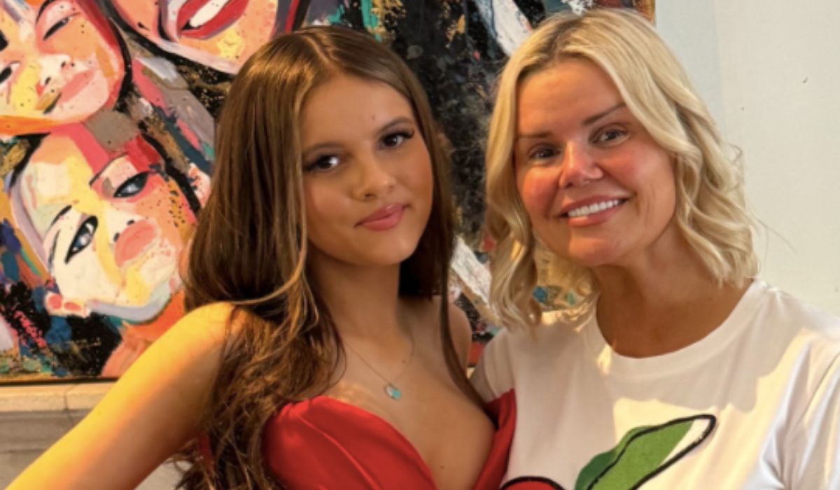 Kerry Katona and daughter (1)