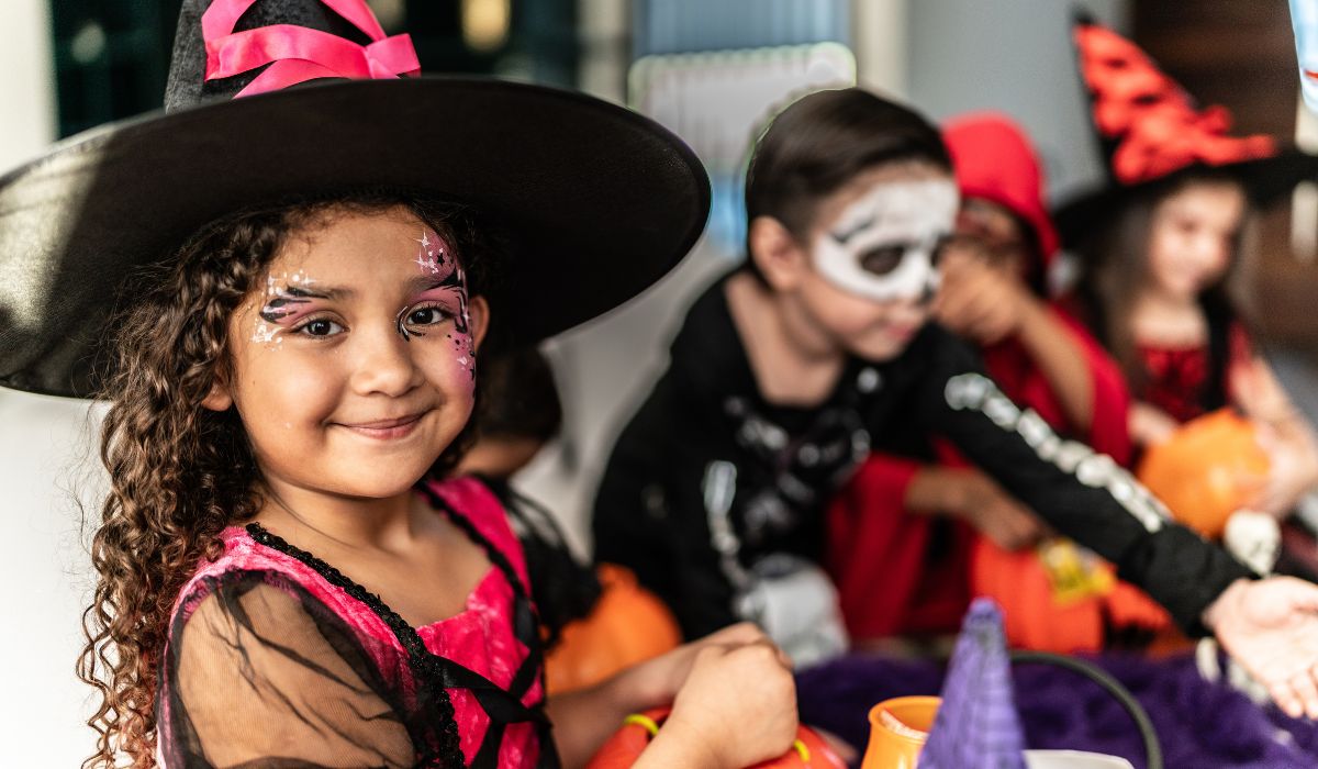 Kids at Halloween