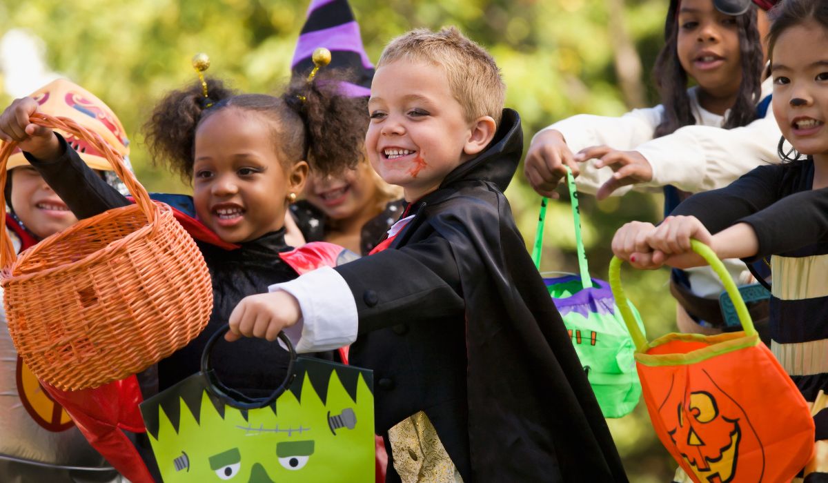Kids at Halloween