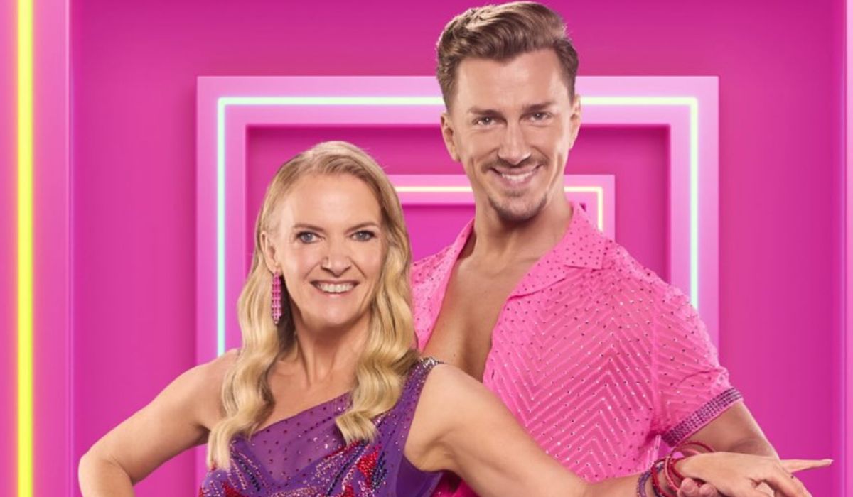 Joanne Donnolly on Dancing With The Stars