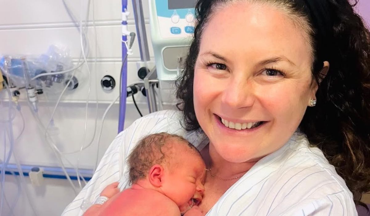 Lisa Cannon holding her newborn