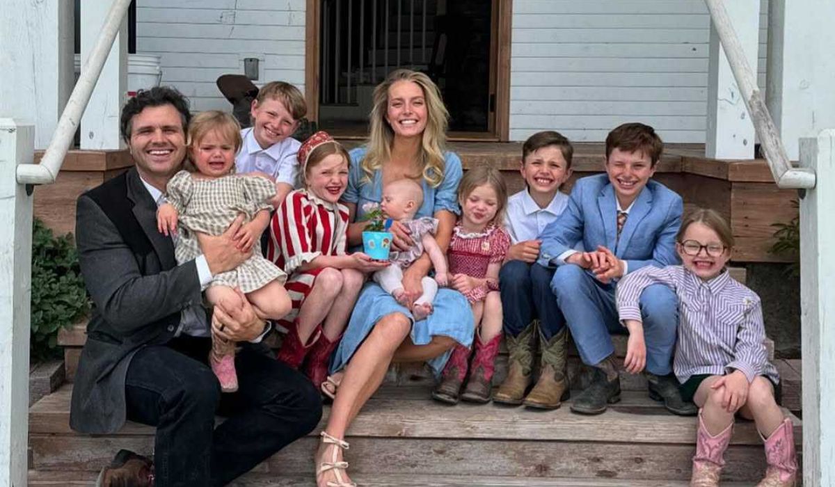 Ballerina Farm influencer Hannah Neeleman and her family
