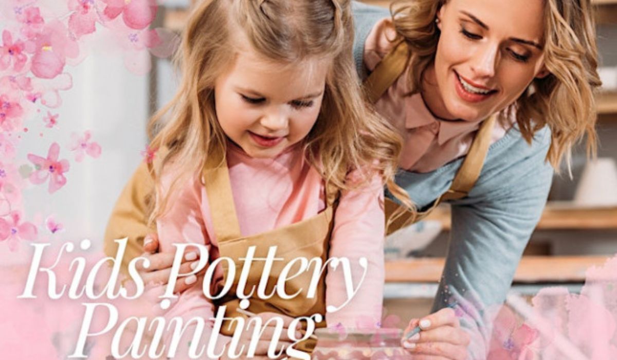 woman doing pottery with a little girl