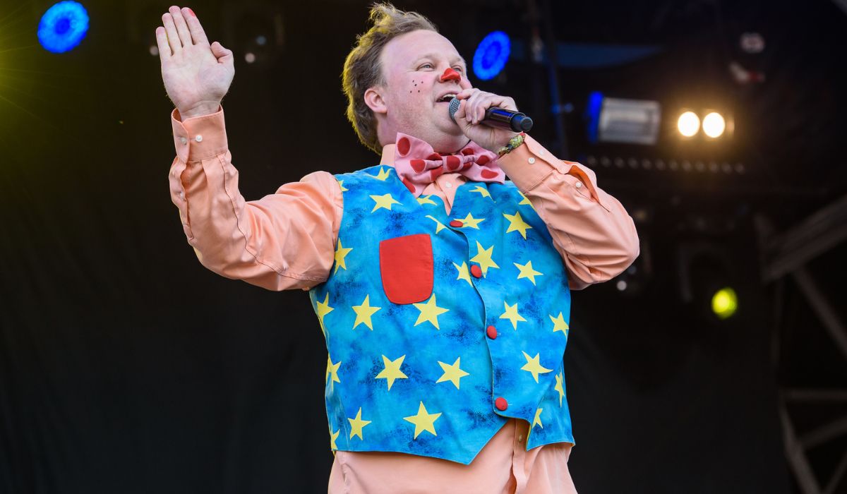 Justin Fletcher aka Mr Tumble perform on Day 3 of Camp Bestival on August 1, 2015 in Wareham, United Kingdom