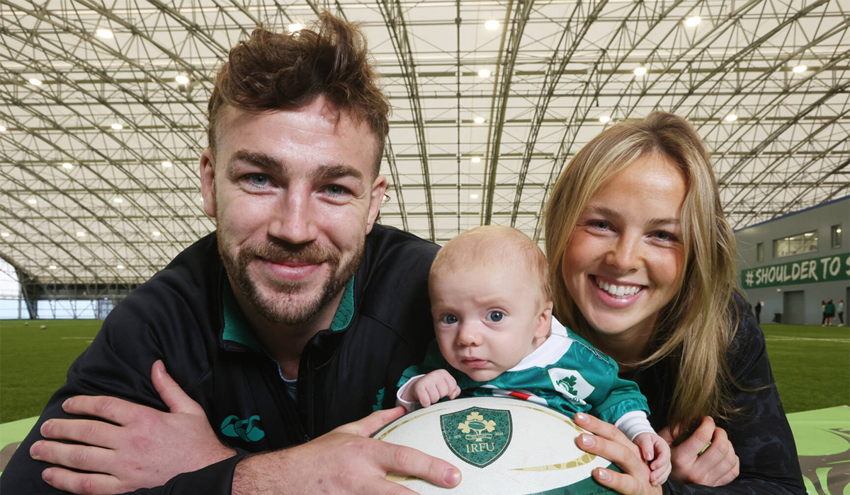 Ireland stars Caelan Doris and Aoibheann Reilly launch the 150 Kit for babies born on February 15th in Ireland with Matthew Brassil. Pic: Photocall Ireland
