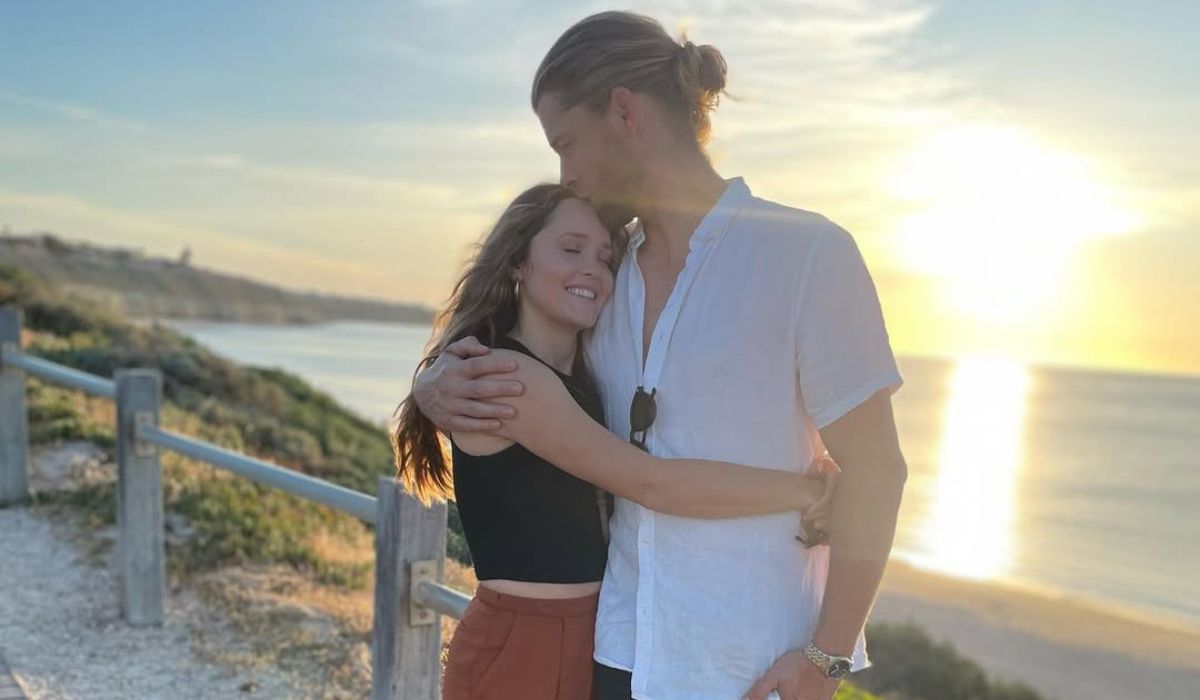 Home and Away couple welcome baby