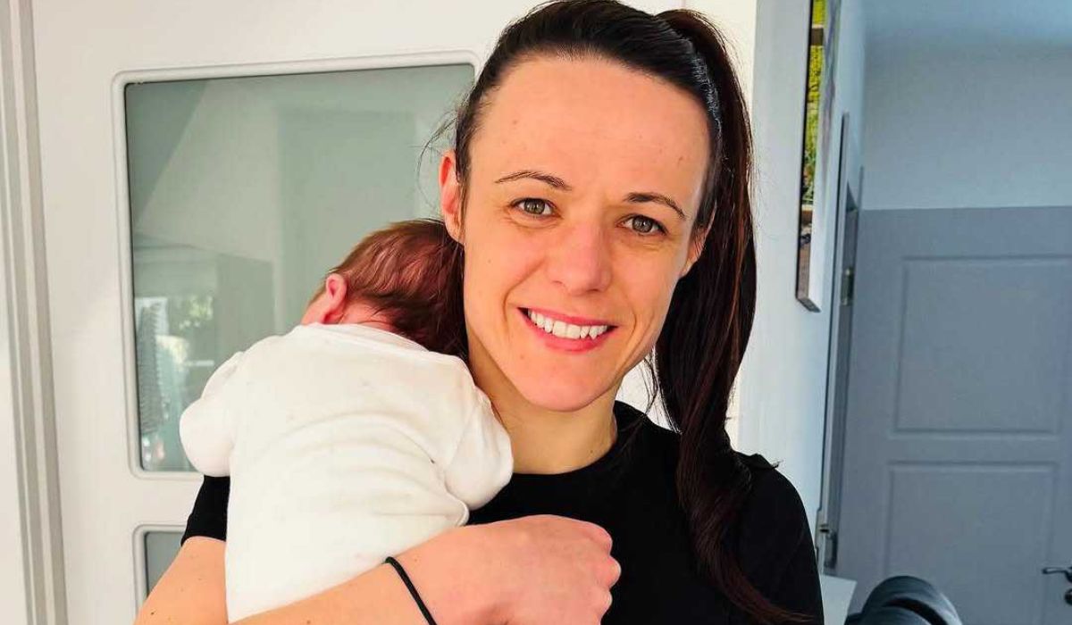 Áine O'Gorman holding daughter Emily