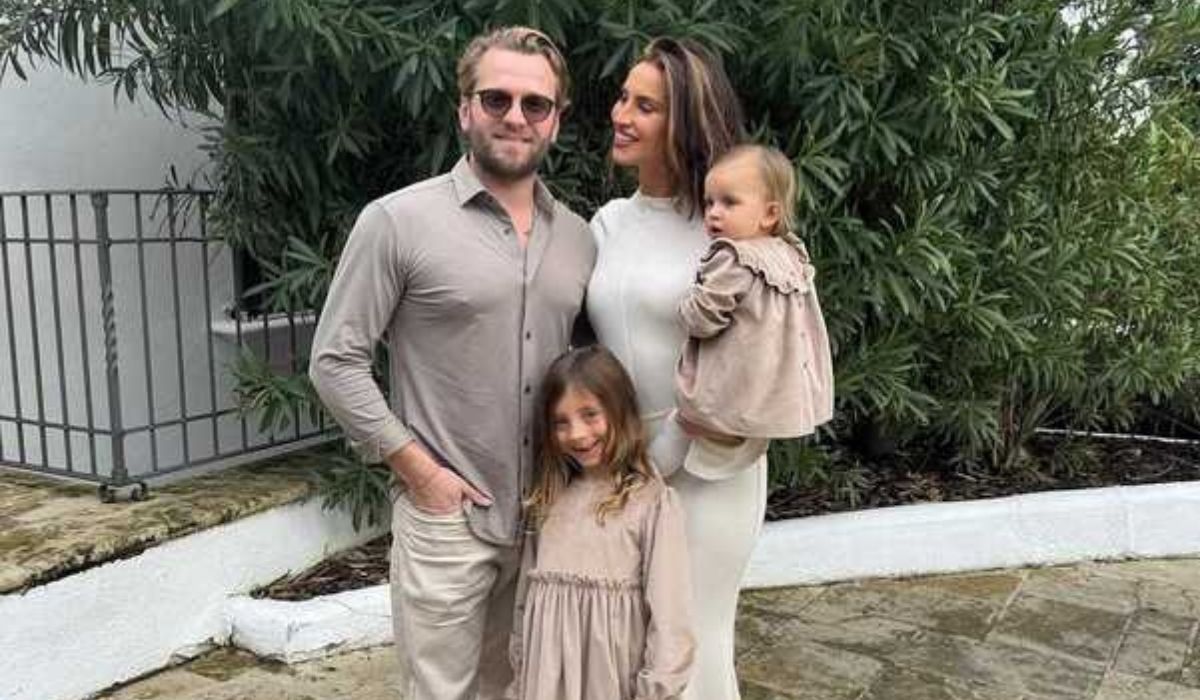 Ferne McCann and her family on holiday