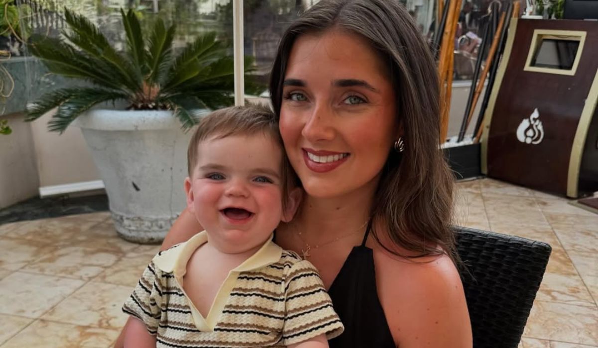 Annalivia Hynds and son Rían