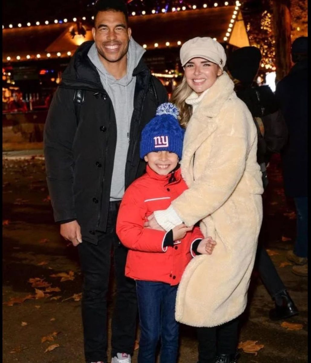 Nadine Coyle with ex partner Jason Bell and daughter Anaíya