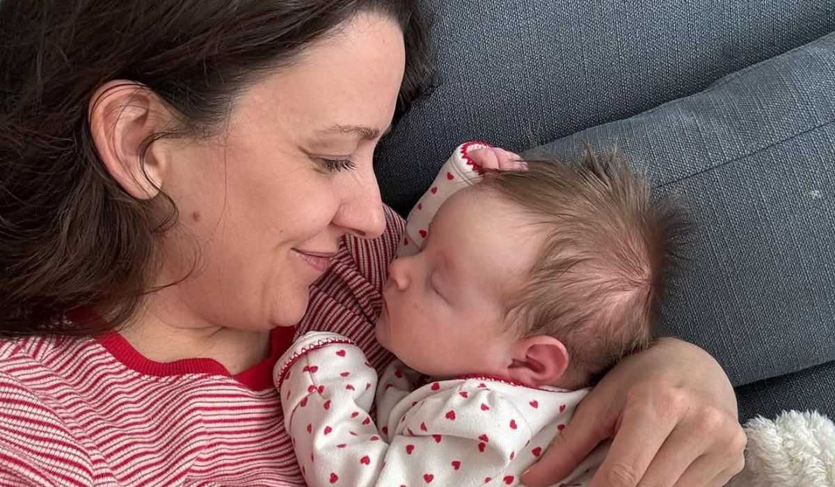 Ms Rachel and baby Savannah