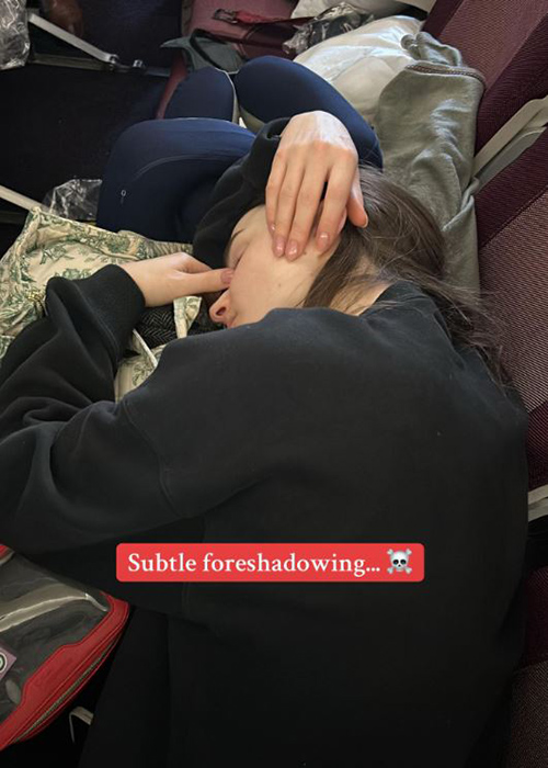 Niamh on the flight to Australia struggling with pregnancy sickness. Pic: Niamh O'Sullivan/Instagram
