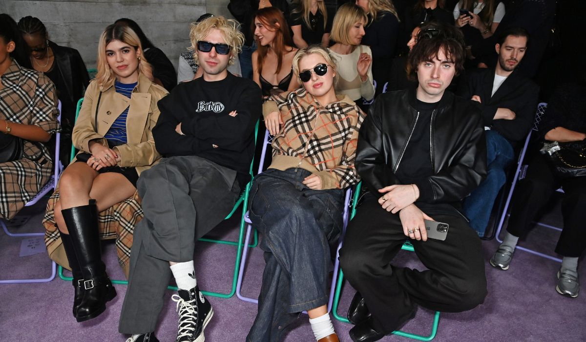 Molly Moorish-Gallagher, Lennon Gallagher, Anais Gallagher and Gene Gallagher