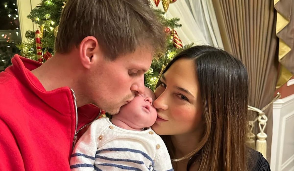 Maeva D'Ascanio and and James Taylor with their son Beau