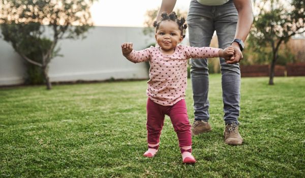 Little learn learning to walk