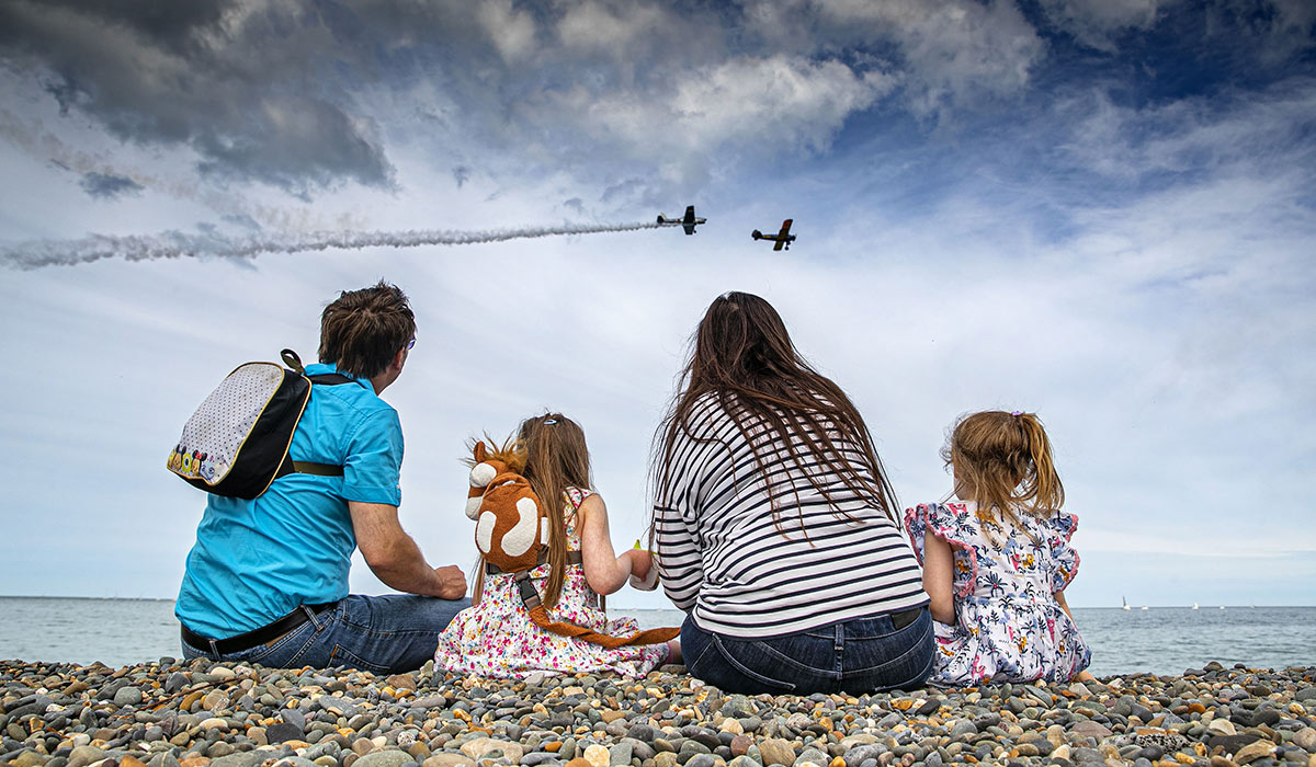 The White family in attendance. Bray’s seafront was the place to be, as the annual air show in the Co. Wicklow town wowed the tens of thousands who turned up. Pic: Marc O'Sullivan