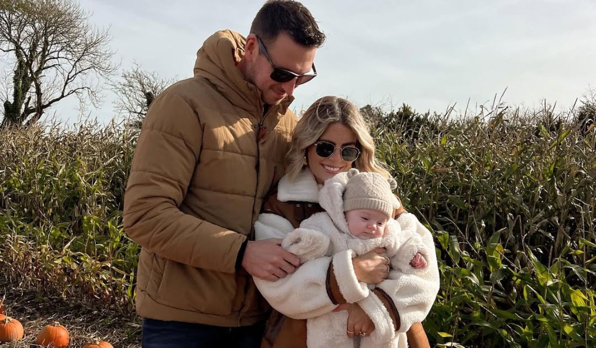 Lauren Arthurs, her husband and her baby