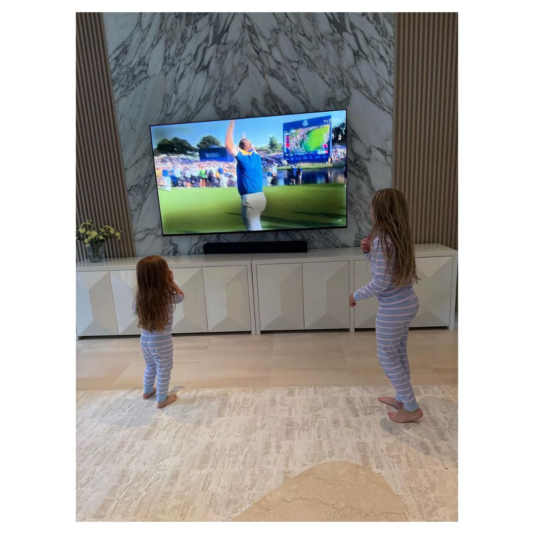 Shane Lowry's kids Iris and Ivy