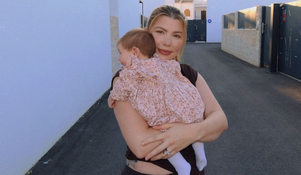 Olivia Bowen and her daughter Siena