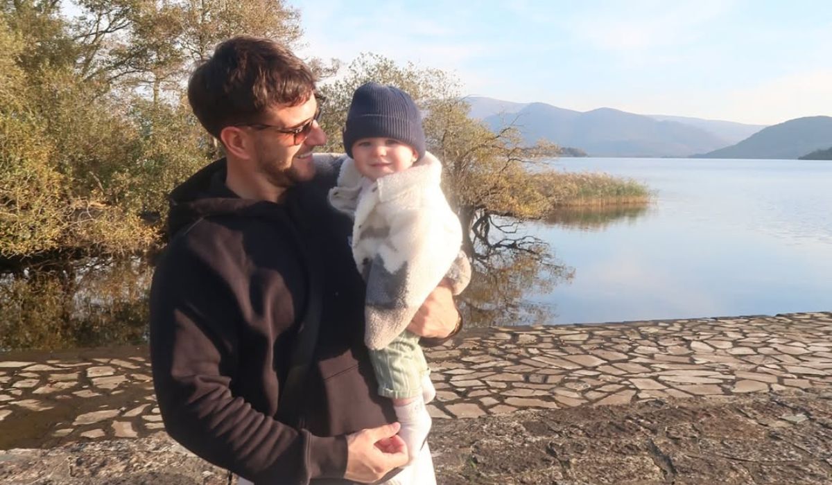 Eric Roberts and his son Rían