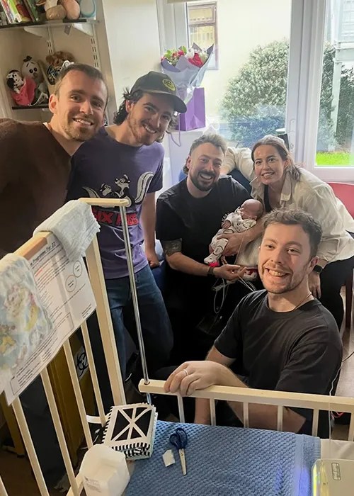 Kingfishr visit Johnny in hospital. Pic: Johnny 'Smacks' McMahon/Instagram