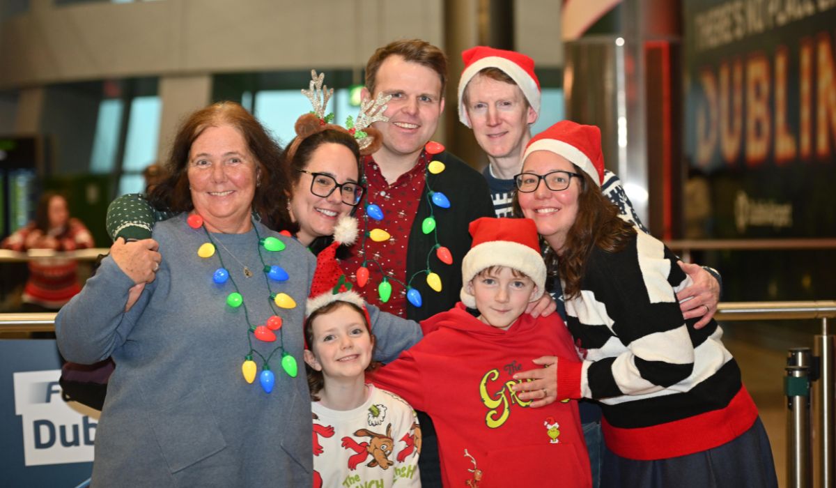 The Whelan family greet their german relatives Wera Krabiell, Julia Krabiell, Christian Schaller, Michael Whelan, Nicole Whelan, Oliver 8yrs Ella 6yrs Whelan. PIC: Seán Dwyer