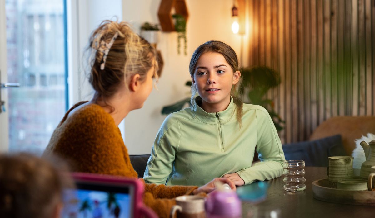 Mother talking to tween daughter