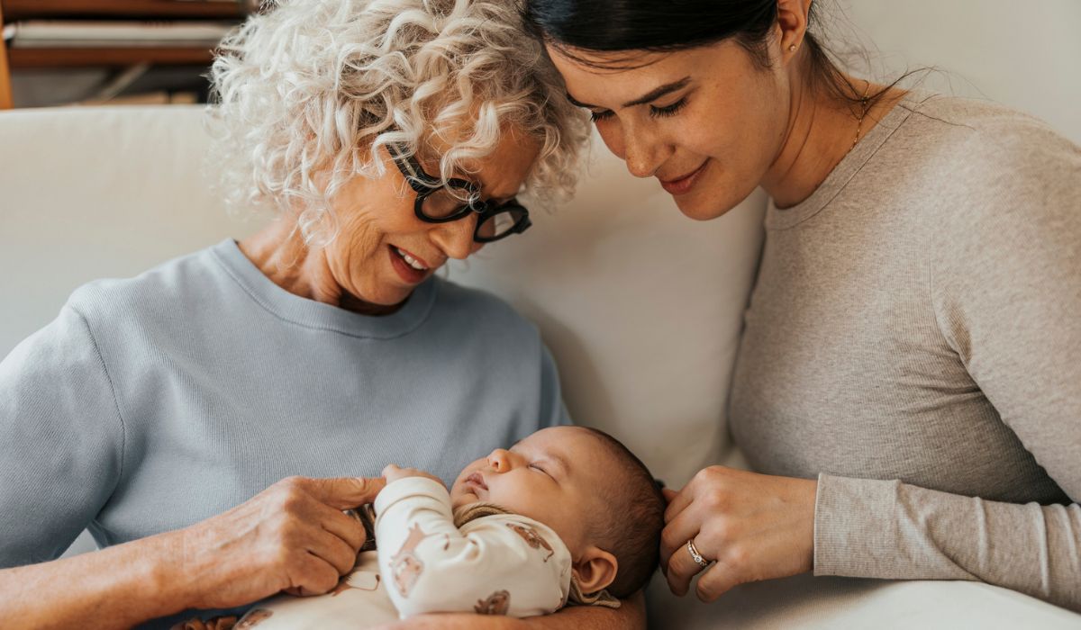 Grandparents should not post these photos of grandkids.