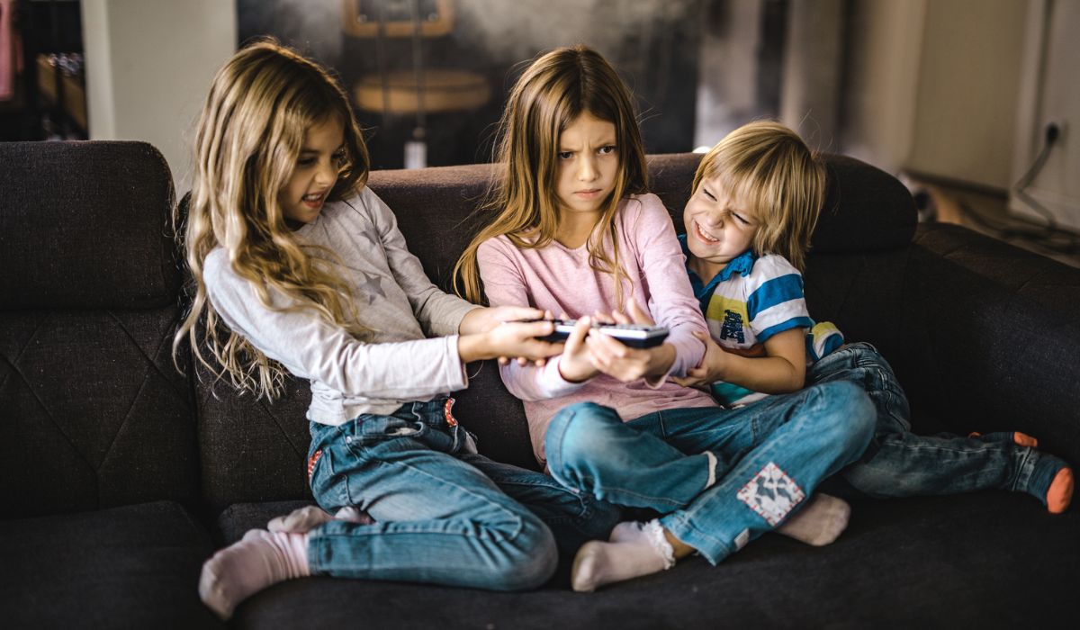 Parents warns this can cause sibling rivalry