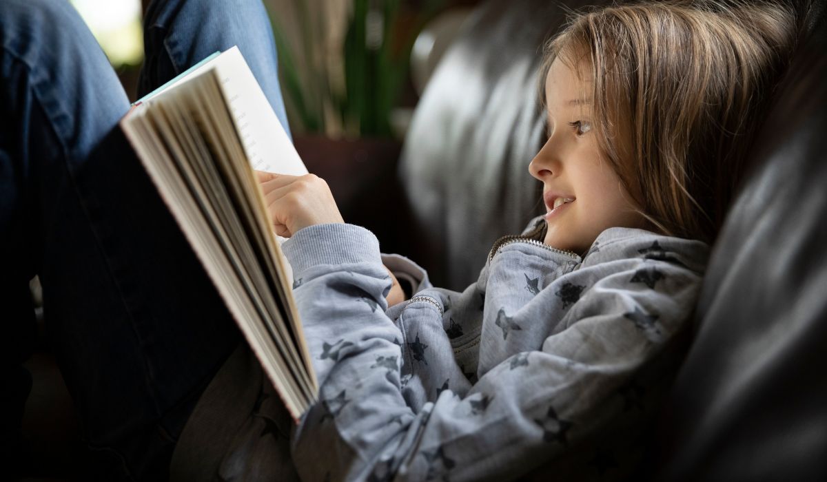 Girl reading