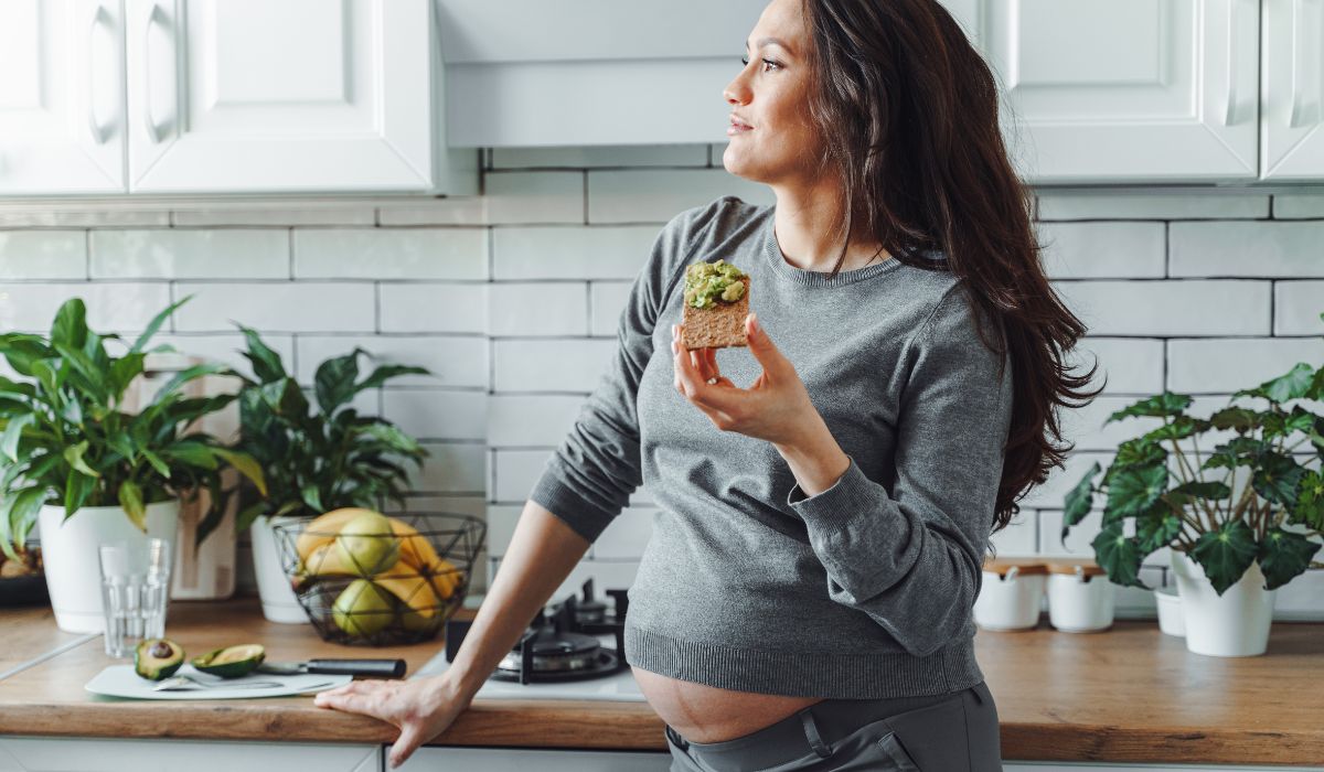 Pregnant woman eating